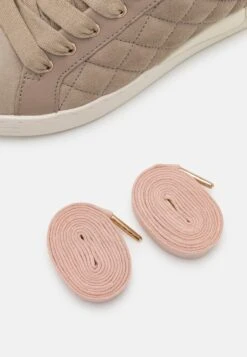 Geox Lauressa - Sneakers Basse - Sand -Geox Offerte Negozio 00bfabac087e44faa2f5831095efb8d8