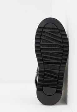 Geox Gillyjaw GirlStivaletti StringatiBlack Bambini Stivali GE113I01M-Q11 -Geox Offerte Negozio 14283a0bf3a642f9a4dac24ae324a201