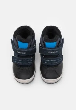 Geox Omar Boy WpfStivali Da Neve Navy/Sky Bambini Stivali GE114K01S-K12 -Geox Offerte Negozio 14d2d340d0a240f2ade906d82e0bc3ea