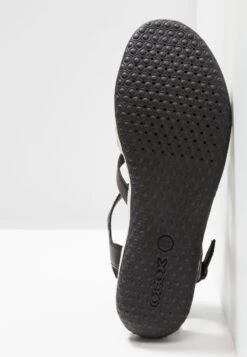 Geox Vega - Sandali Con Cinturino - Black -Geox Offerte Negozio 166f3a146e0a4e598d0dffbf34d42d99