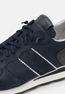 Geox Spherica Vseries - Sneakers Basse - Navy/Mud -Geox Offerte Negozio 17d62306348e4b0a95caf00476f2dec2