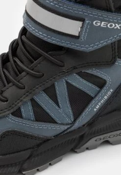 Geox Flexyper Plus BoyStivali Da Neve Avio/Black Bambini Stivali GE114K02Q-K11 -Geox Offerte Negozio 21d54b492f89417bbdc5b6a7de138540