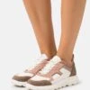 Geox SphericaSneakers BasseOffwhite/Dark Rose Donna Sneakers GE111A0YY-B11