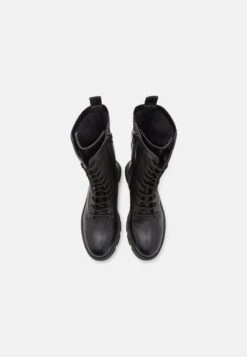 Geox VildeStivali Con PlateauBlack Donna Stivali GE111A19O-Q11 -Geox Offerte Negozio 2b452ef908ba40bb87feb345ab5641fe