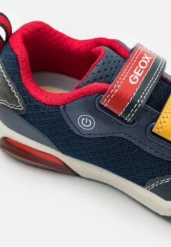 Geox Boy LightsSneakers BasseNavy/Red Bambini Sneakers GE114D0H8-K11 11 Geox Boy LightsSneakers BasseNavy/Red Bambini Sneakers GE114D0H8-K11 -Geox Offerte Negozio 2e498e91740940be848348fcfe6c8377