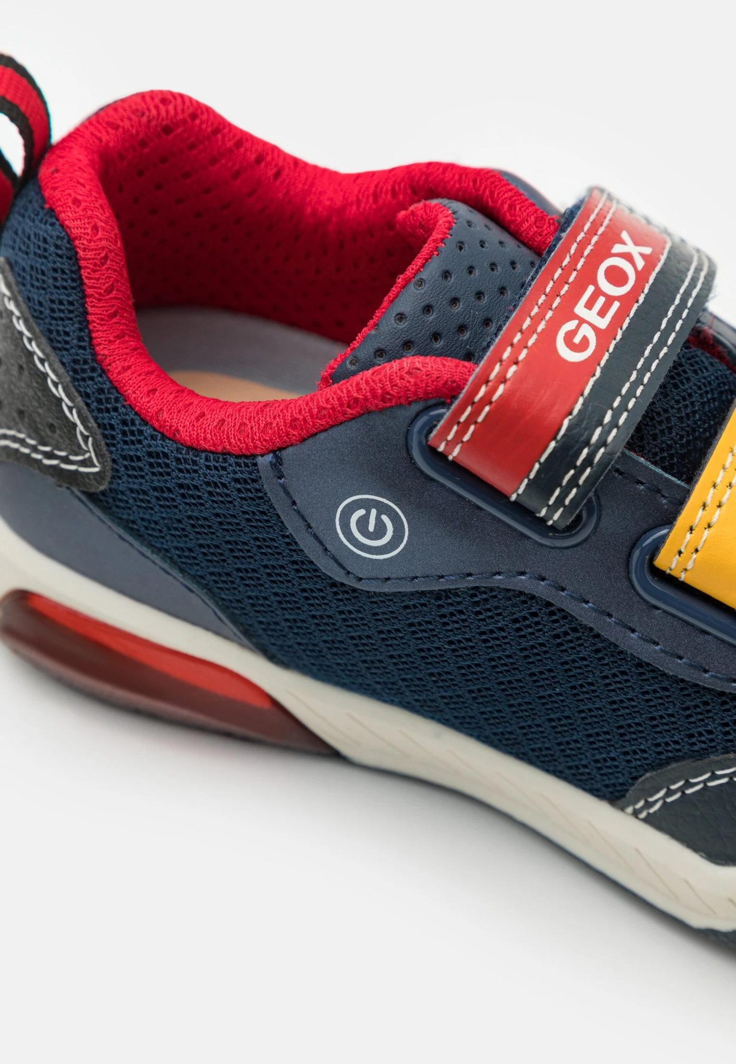 Geox Boy LightsSneakers BasseNavy/Red Bambini Sneakers GE114D0H8-K11 6 Geox Boy LightsSneakers BasseNavy/Red Bambini Sneakers GE114D0H8-K11 - immagine 6