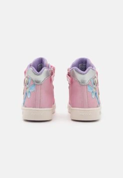Geox Disney Tinker Bell Light Up Skylin GirlSneakers AltePink/Lilac Bambini Sneakers GE113D0I7-J11 -Geox Offerte Negozio 33cc44283a0748f3a45cbd870de8e0fa