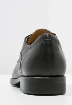 Geox FredericoStringate ElegantiBlack Uomo Scarpe Con I Lacci GE112A038-802 -Geox Offerte Negozio 346674d95b4440e6a1903cb7da5466b0