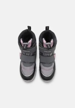 Geox Flexyper GirlStivali Da Neve Grey/Pink Bambini Stivali GE113K023-C11 -Geox Offerte Negozio 3d99e7fccd0e404ab5c914194b447606