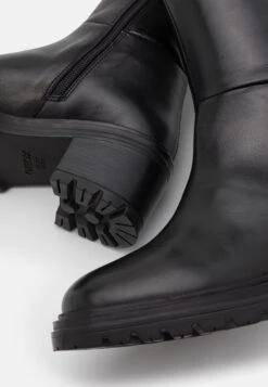 Geox Damiana - Stivali Alti - Black 11 Geox Damiana - Stivali Alti - Black -Geox Offerte Negozio 425d96a9dd0d4706a8f089939a7bdc3e