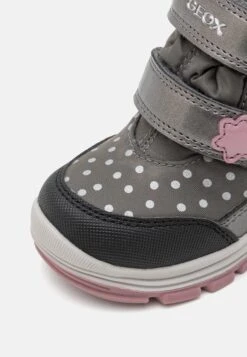Geox Flanfil Girl AbxStivali Da Neve Dark Grey/Pink Bambini Stivali GE113K02Q-C11 -Geox Offerte Negozio 4682695e242d4421b2f9ffc55f6e9bfc