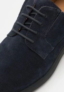 Geox SphericaStringate SportiveNavy Uomo Scarpe Con I Lacci GE112M05S-K11 -Geox Offerte Negozio 48cc9c4a41fd4c81859576498c3bb87c