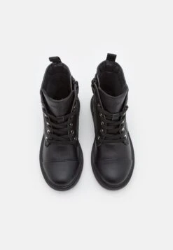 Geox Eclair GirlStivaletti StringatiBlack Bambini Stivali GE113I053-Q11 -Geox Offerte Negozio 58d1c4c3b4654859b85a60f6e1f2dfb2