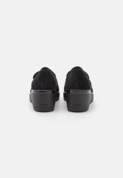 Geox Ilde - Scarpe Con Plateau - Black -Geox Offerte Negozio 5b3147fecfde4069b7d0e384fd28cebc