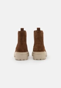 Geox IrideaStivaletti Con PlateauBrown Donna Stivaletti GE111N0AO-O11 -Geox Offerte Negozio 5c70292ed2ee4beca12c2b189da307f6