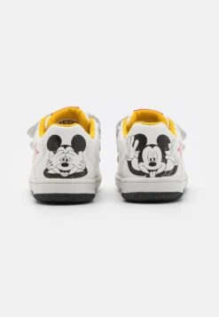 Geox Disney Mickey Mouse New Flick UnisexSneakers BasseWhite Bambini Sneakers GE116D01M-A11 -Geox Offerte Negozio 610bbc59814e4afb84b3f868cb0fec5a