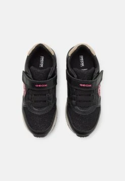 Geox Fastics Girl - Sneakers Basse - Black/Dark Pink -Geox Offerte Negozio 7f1cc6191d83451391e66ca293f781da