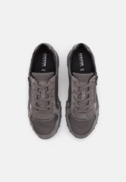 Geox AllenieeSneakers BasseGris Donna Sneakers GE111A0PU-C11 11 Geox AllenieeSneakers BasseGris Donna Sneakers GE111A0PU-C11 -Geox Offerte Negozio 84a38bf048b04eb5bfbbb4095b527caa