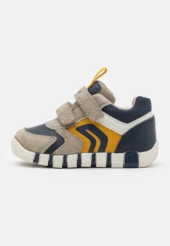 Geox B Iupidoo UnisexSneakers BasseSand/Navy Bambini Scarpe Neonato GE116D032-B11