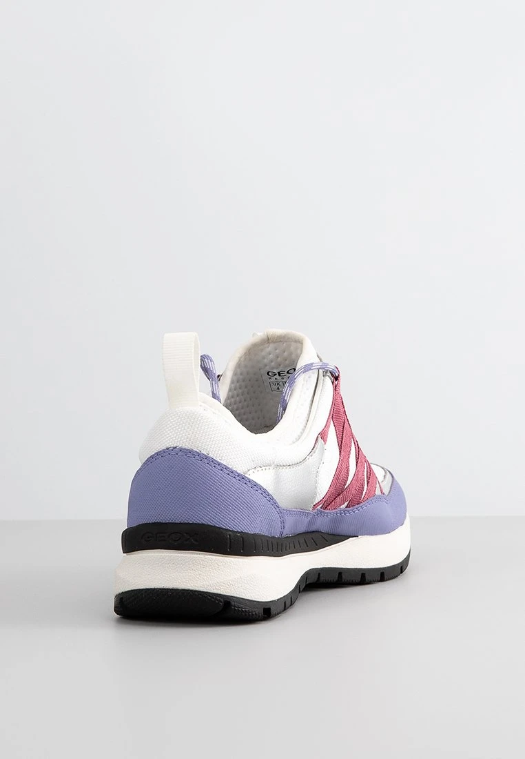 Geox BraiesSneakers BasseWhite Lt Violet Donna Sneakers ZZO1VS716-A00 3 Geox BraiesSneakers BasseWhite Lt Violet Donna Sneakers ZZO1VS716-A00 - immagine 3