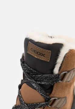 Geox Flexyper Girl Stivali Da Neve Whisky/Black Bambini Stivali GE113K01X-B11 -Geox Offerte Negozio ac033b201e4f469c94d1f7d1d2b6c87d