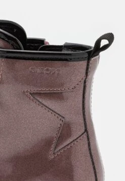 Geox Casey GirlStivaletti StringatiRose Smoke/Black Bambini Stivali GE113I01G-Q12 -Geox Offerte Negozio b5b546008e914e7390669bf1552494e8