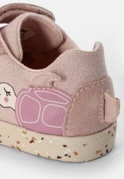 Geox Kilwi GirlSneakers BasseLight Rose Bambini Sneakers GE113D0CB-J11 -Geox Offerte Negozio c4f0f0cc1f7e4cd4959eb51cab8be3f7