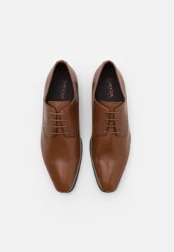 Geox Uomo High Life - Stringate Eleganti - Dark Cognac -Geox Offerte Negozio c5123aa6bfda42169a8bbf12588bb417