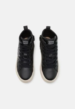 Geox Disney Classic Mickey Mouse Kalispera UnisexSneakers AlteBlack Bambini Sneakers GE116D02Z-Q11 -Geox Offerte Negozio cbef2fc3837245e1b34532d652ffcd6b