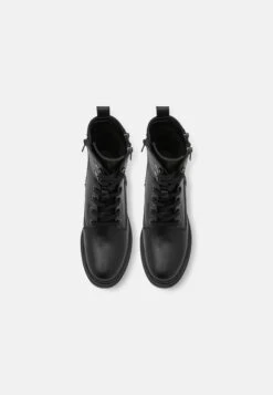 Geox DamianaStivaletti StringatiBlack Donna Stivaletti GE111N08V-Q11 -Geox Offerte Negozio d0a4dfc9687748afb04e3cb351d9e0d8