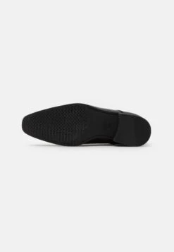 Geox Uomo High LifeStringate ElegantiBlack Uomo Scarpe Eleganti GE112M03K-Q11 -Geox Offerte Negozio e5f5aa0b5f4d4b1eb954731f919c0610