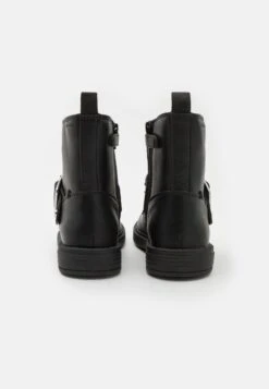 Geox Eclair GirlStivaletti StringatiBlack Bambini Stivali GE113I04Z-Q11 8 Geox Eclair GirlStivaletti StringatiBlack Bambini Stivali GE113I04Z-Q11 -Geox Offerte Negozio e8cb17778b9147979877182e1771ab85